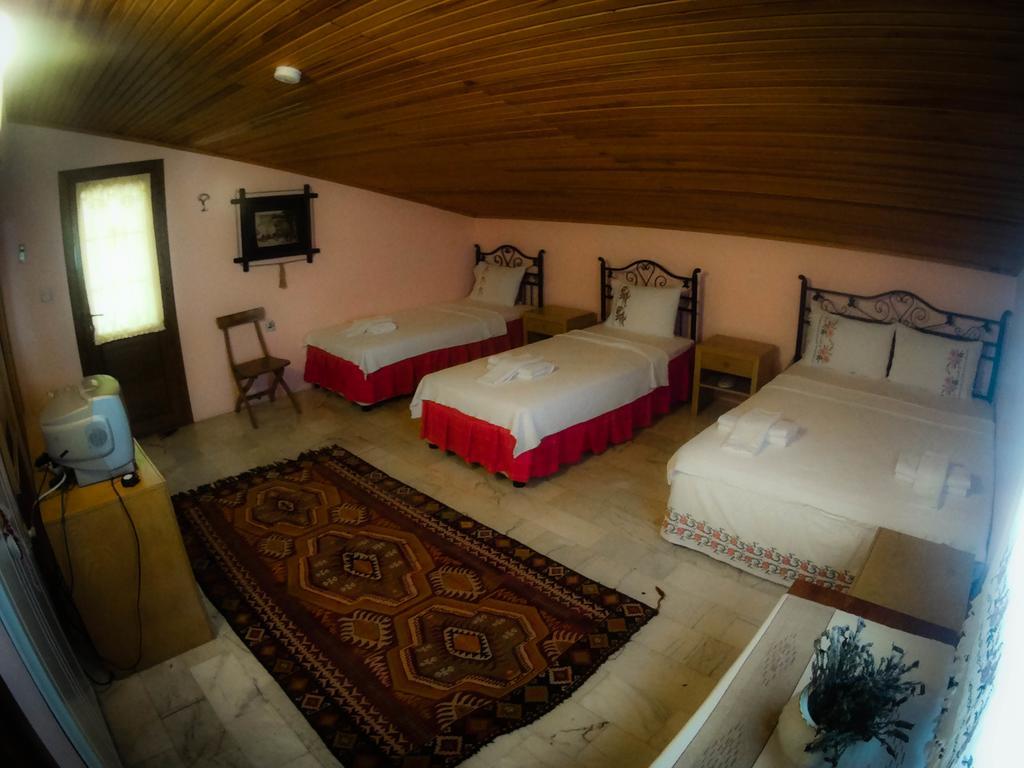 Antik Motel Алачати Екстер'єр фото